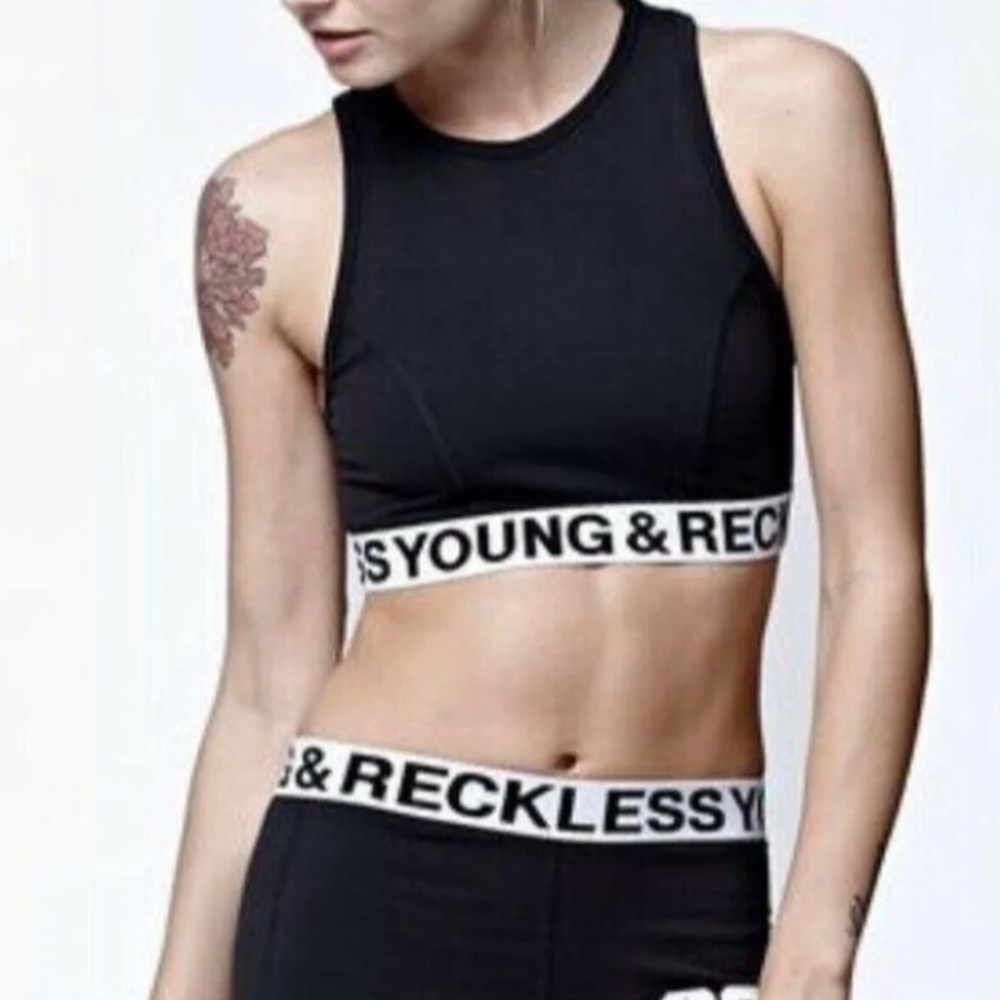 🖤Young & Reckless Black Crop Top Size S - Picture 2 of 7